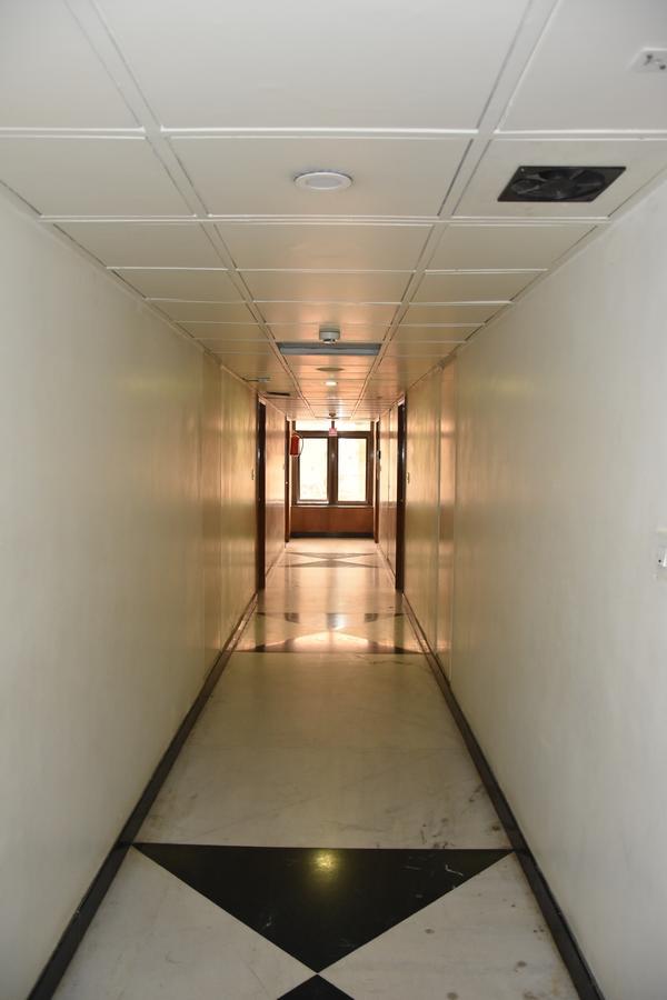 Ulo Chennai Deluxe Hotel Exterior photo